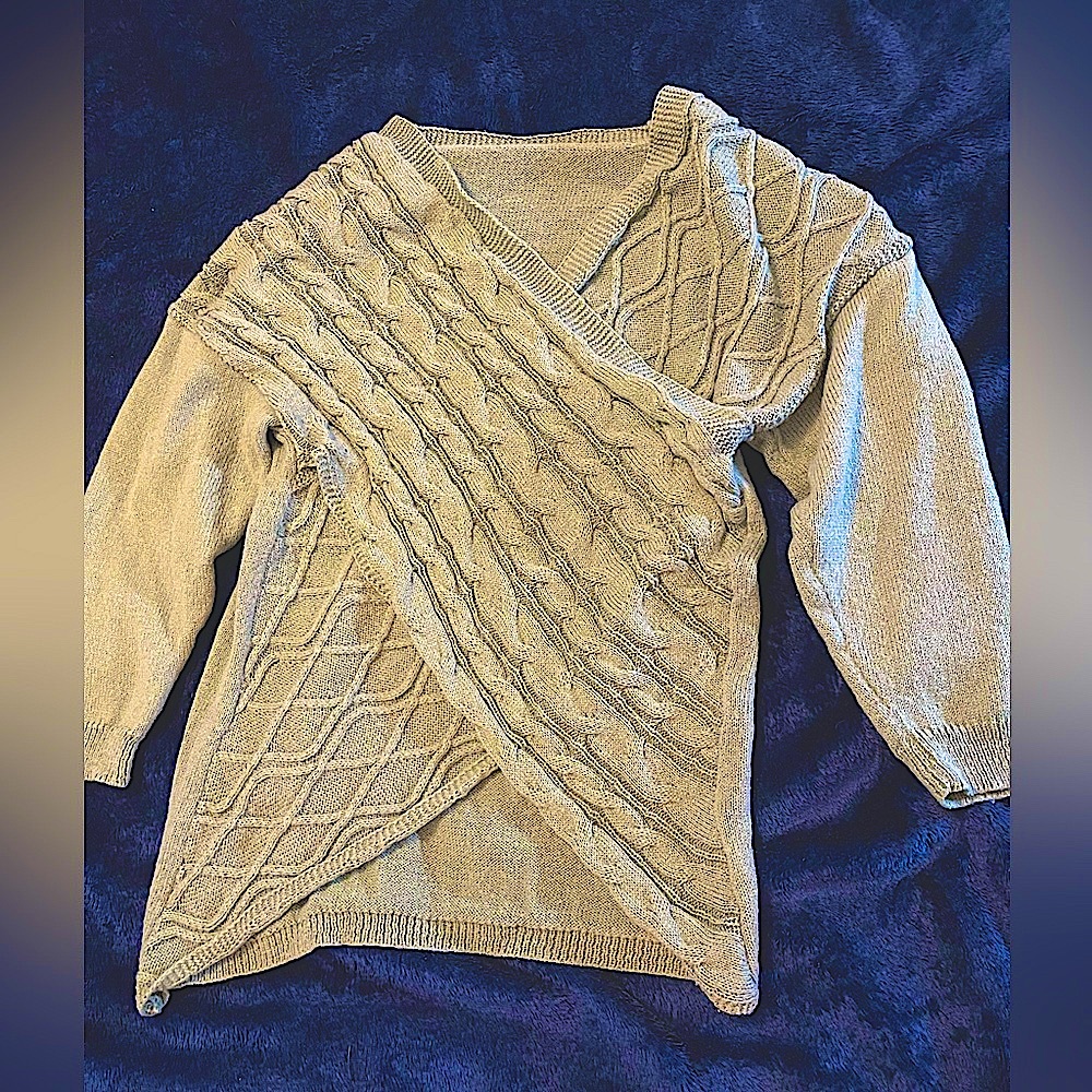 NWOT* Light Green Cable Knit Crossed Sweater